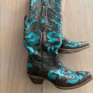 Coral Vintage Boots women’s 7.5